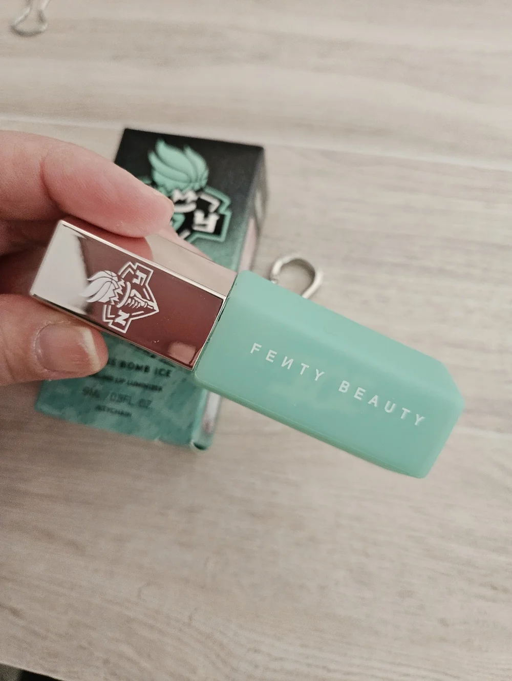 Fenty Beauty X NY Liberty Gloss Bomb Ice Cold Heart'd NEW with Keychain - Picture 5 of 8